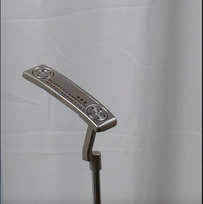 Scotty Cameron 2018 Select Newport 2 34in. Right Hand Putter