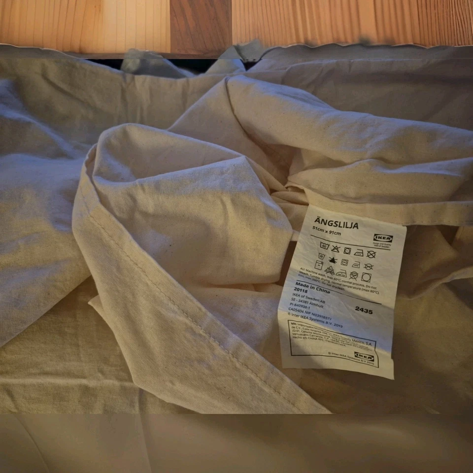 KEA ANGSLILJA Natural KING Duvet Cover and Pillowcase EUC - Image 2 of 4