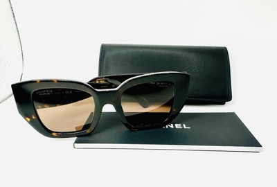 CHANEL CH5506 C 622/S8 Sunglasses Black Frame Gray Polarized