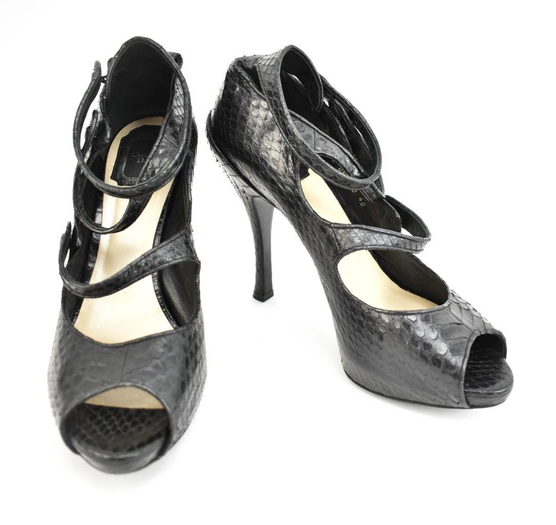 DIOR : Talons/escarpins noirs, cuir « Python » Peep Toe taille : 9,5 M