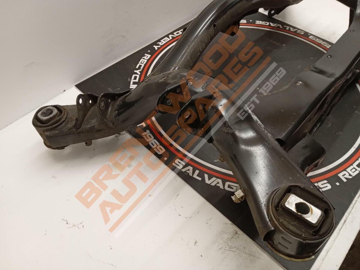 BMW F30 F31 320d Rear Axle Mount Carrier 6866290 73000km for sale  