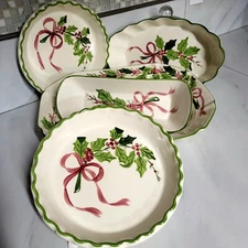 Vintage Holly & Ribbon by Laurie Gates The Los Angeles Pottery Co. Serving Set