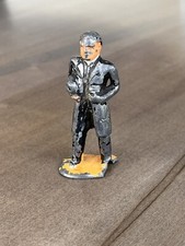 Vintage Barclay Manoil Metal Toy Soldier B168 620 Minister Holding Hat Walking