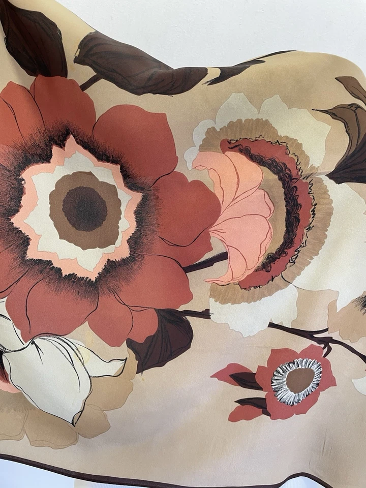 H74# Christian Dior Bufanda de Seda Beige Estampado Floral Diseñador Vintage Foto 2 de 4