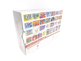 Near Mint Nintendo Famicom Classic Mini Family Computer Console Boxed Manual