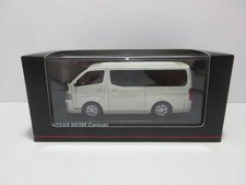 Die-cast car 1/43 Kyosho Nissan NV350 Caravan model car Brilliant White Pearl