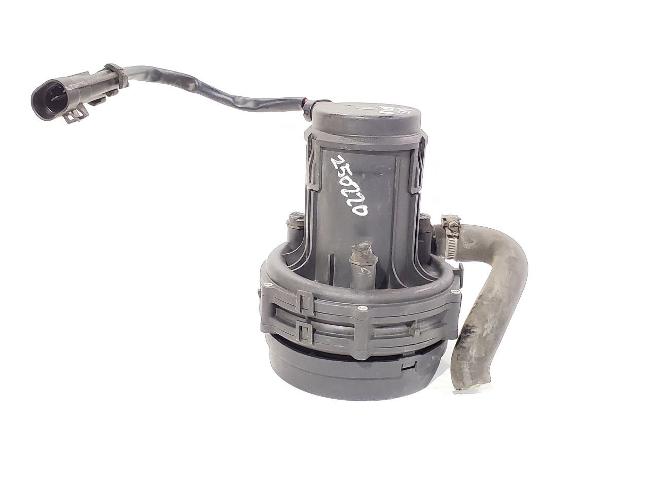 Used Part fits: 2003 Maserati SPYDER CC Grade A
