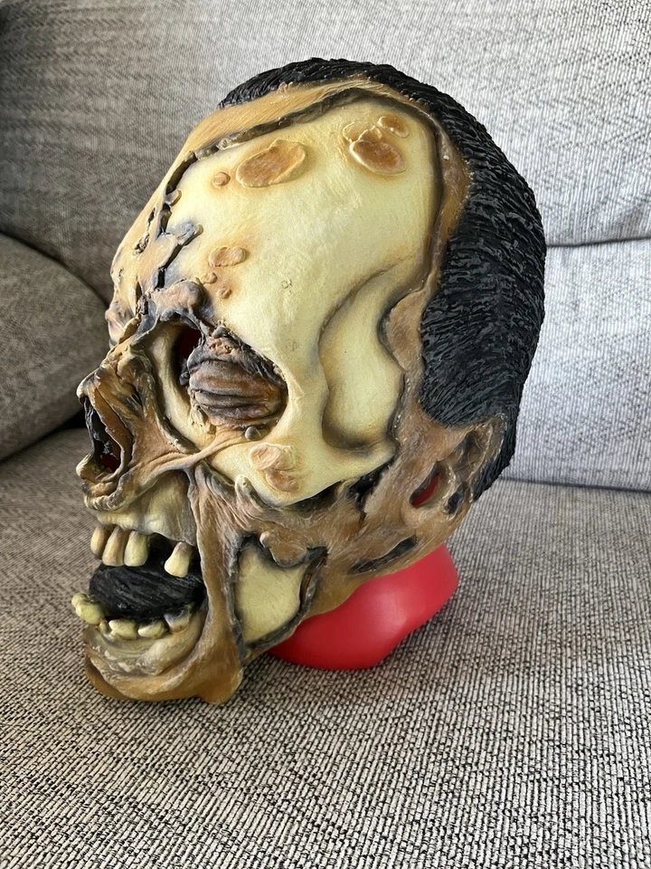 Vintage 2003 The Paper Magic Group Detailed Zombie Halloween Mask - Image 2 of 4
