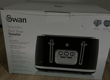 Swan Serenity 4 Slice Toaster 1650W Black Stainless Steel Defrost Reheat