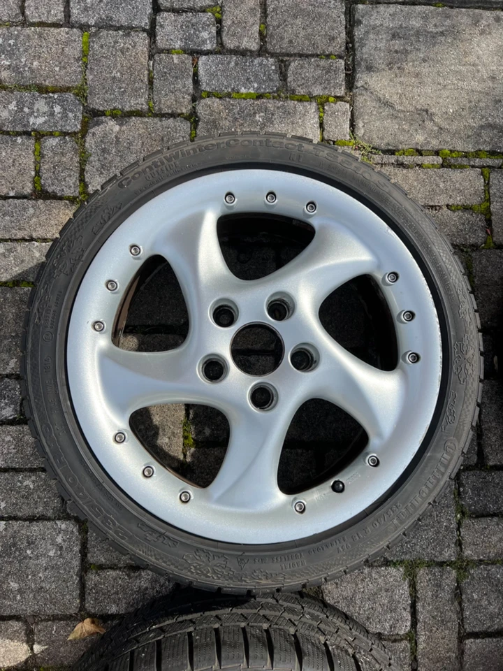 Reifensatz Porsche 991 996 Turbo Continental Winter M+S auf eMotion Felgen - Bild 4 von 4