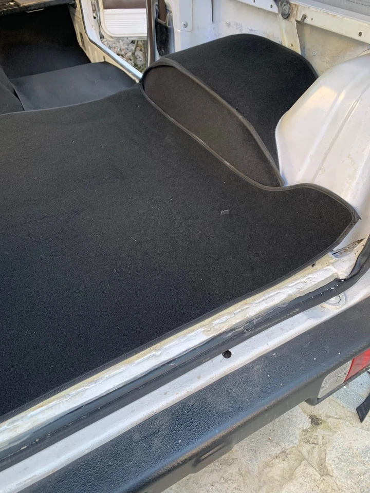 moquette per Suzuki sj 410 /sj413/samurai Produzione Italiana Kit Comp Ant+Post - Image 3 of 4