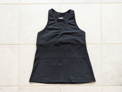 Lululemon Damengröße 8 Small schwarzes Tanktop sportlich nass trocken warm