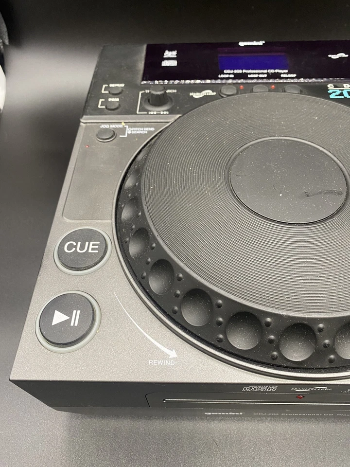 Reproductor de CD profesional Gemini CDJ-203 -SIN PROBAR - sin cable de alimentación Foto 3 de 4
