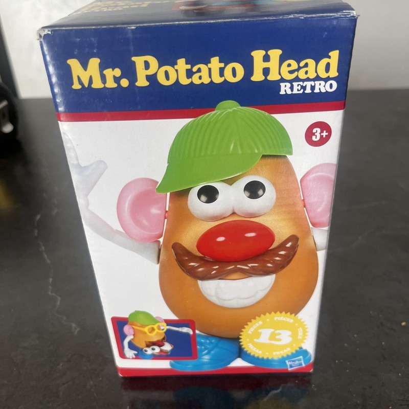 Mr Potato Head Retro 1980s Hasbro Toy NEW in Box 13 Pc Classic Vintage