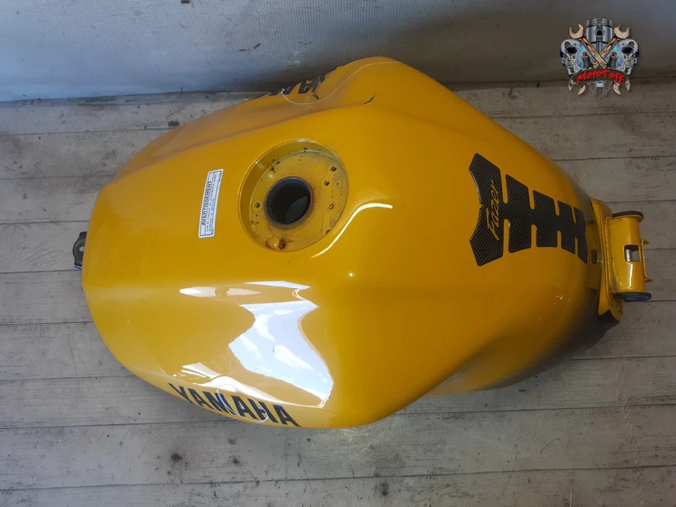 RESERVOIR YAMAHA 600 FAZER FZS de 2002 à 2004 - réf : 49 - Photo 4/4