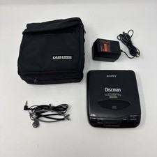 Sony D-33 Discman Portable CD Player   AC Adapter, Sony Headphones, Case
