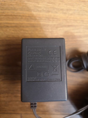 Panasonic PNLC1004ZA Cradle KX-TG8321 KX-TG8322 KX-TG8323 KX-TG7302 + PQLV209E - Picture 2 of 3
