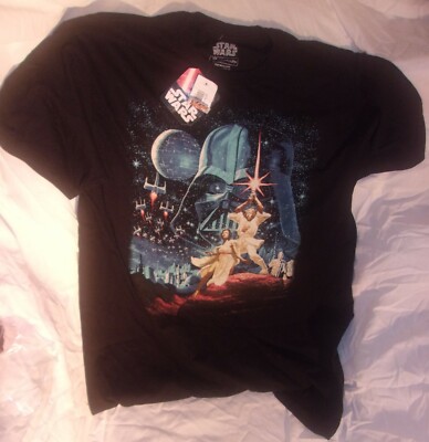 DISNEY / SPENCERS STAR WARS CLASSIC T SHIRT SIZE LARGE NEW WITH TAGS LOOKS NICE