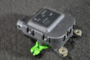 VW Audi Stellmotor Heizung Klima Heizungskasten 0132801209 (#R75)