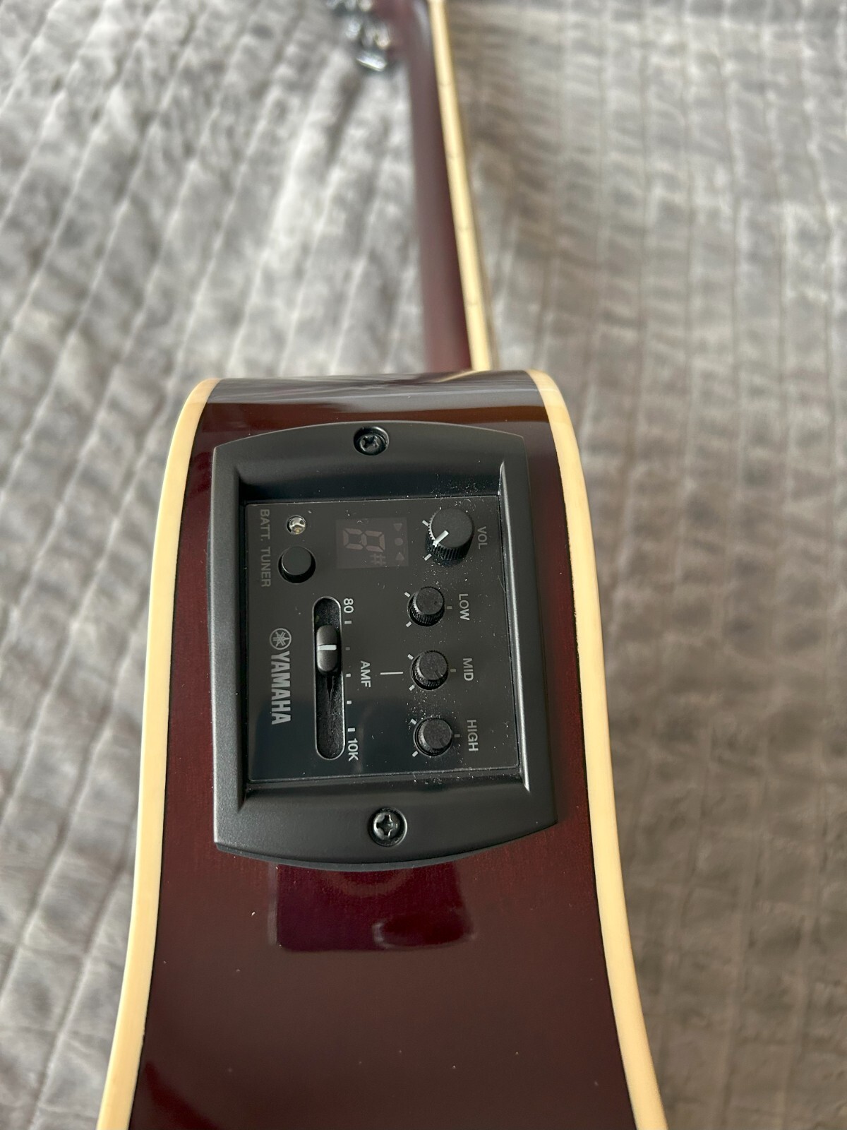 Yamaha APX 600 electroacoustic guitar eBay