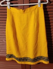 Vintage Yellow High Waisted Embroydered Hem Skirt Size 6P