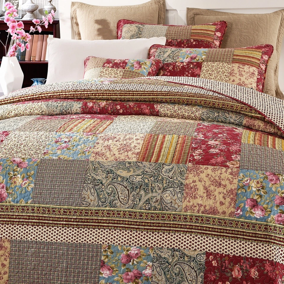 Tache Cotton Patchwork Tea Party Vintage Farmhouse Floral Bedding 3pc Quilt Set - Image 2 of 4
