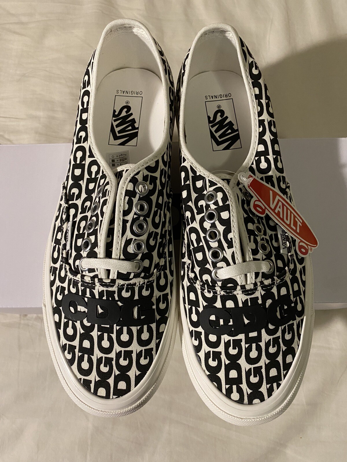 white vans size 8.5