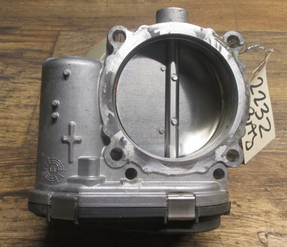 11-20 JEEP GRAND CHEROKEE 14-20 CHEROKEE CARROCERÍA/MONTAJE DE VÁLVULA ACELERADOR Foto 3 de 4