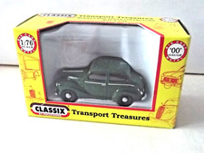 Classix Pocketbond EM76815, Austin A-40 Dorset Saloon Car, Tintern Green - 1:76