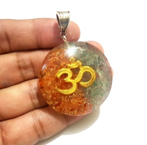 Green Aventurine & Carnelian Natural Chakra Stone OM Orgone Pendant - Picture 9 of 9