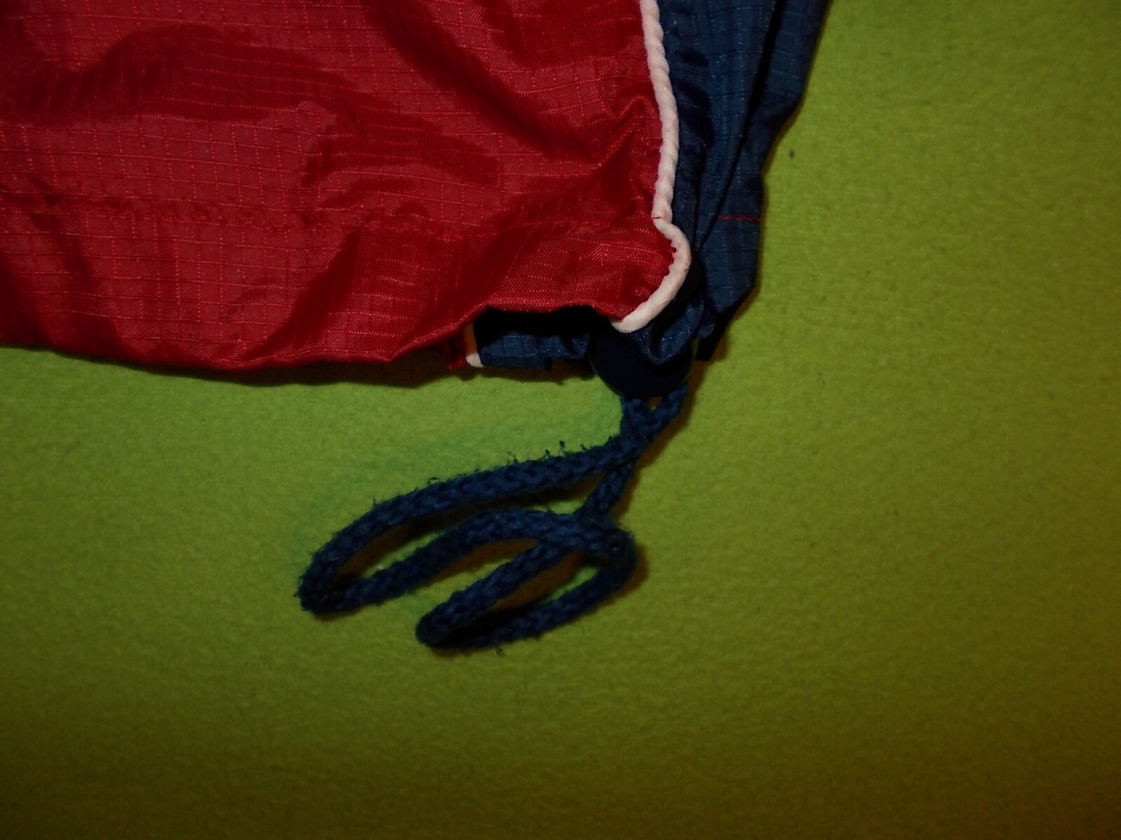 Giacca Anorak FILA (S) PERFETTA!!! Giacca da pista con cappuccio ROSSO WINDCHEATER