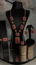 Gold Nughet with touch of Pink necklace with Pendant,Earrings,Bracellet and Ring