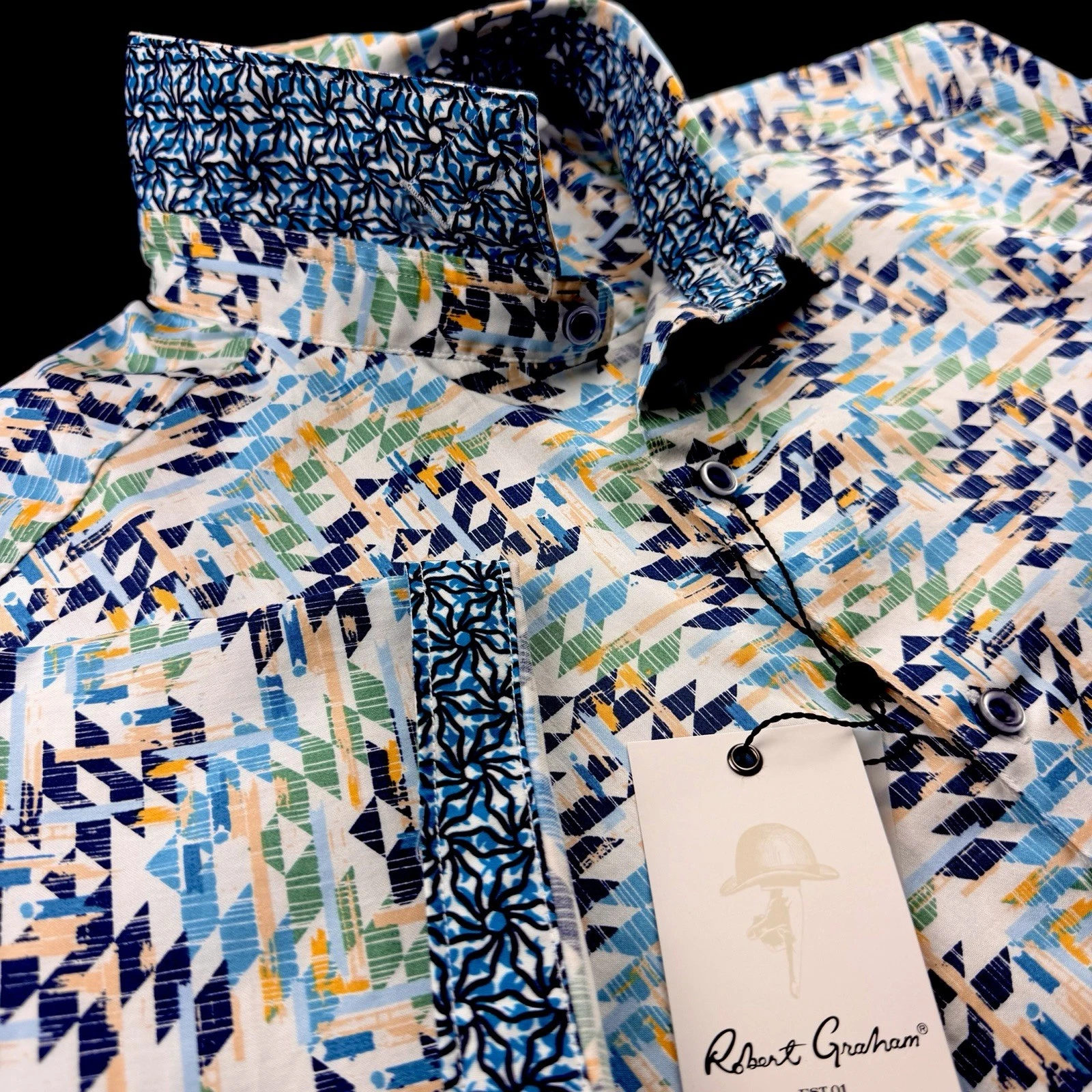 Robert Graham Geometric Abstract Floral Print Short Sleeve Shirt 2XL $188
Opens in a new window or t