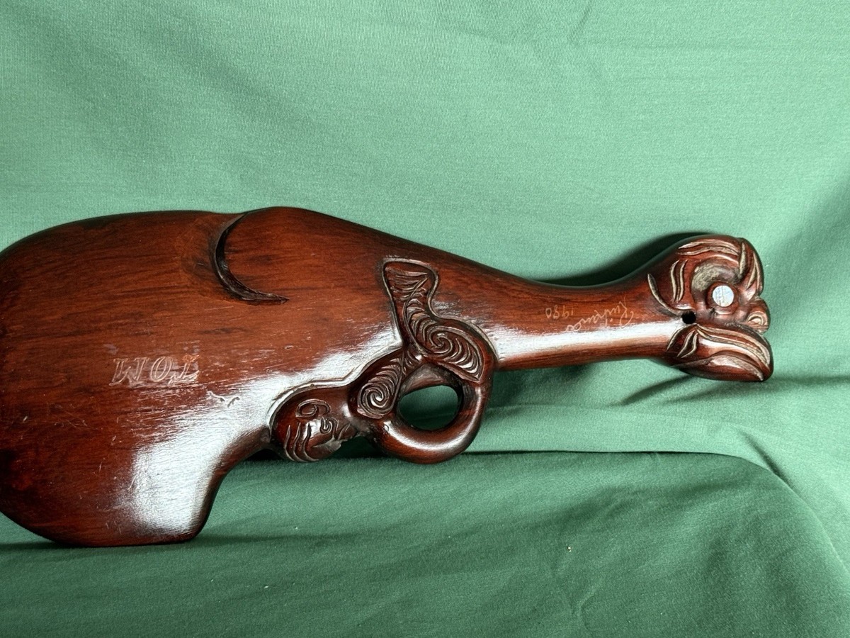 Wahaika Maori Patu New Zealand Club 14” Wood Hand Carved Abalone 