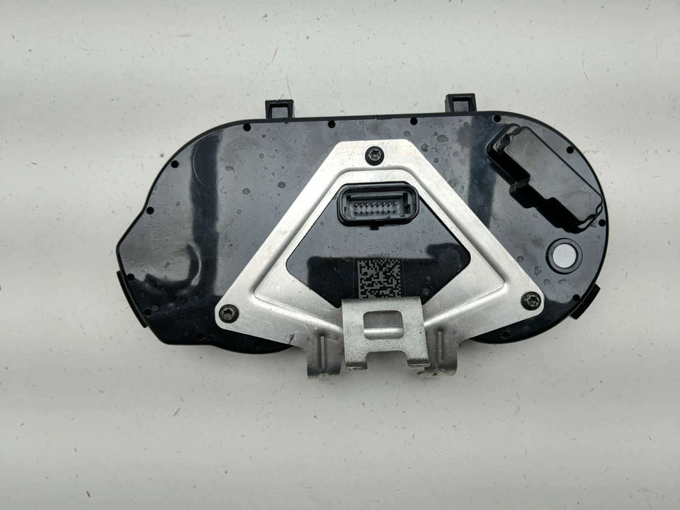 21 Polaris Slingshot Instrument Gauge Cluster Speedometer Tachometer - Image 4 of 4