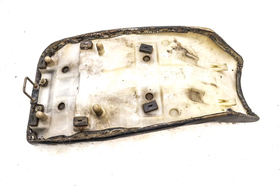 88 Kawasaki Bayou 185 2x4 Seat KLF185 - Image 3 of 3