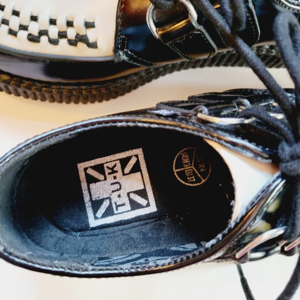 T.U.K Clásico Cuero Blanco y Negro Mondo Viva Plataforma Creepers Unisex M4 W6 Foto 4 de 4