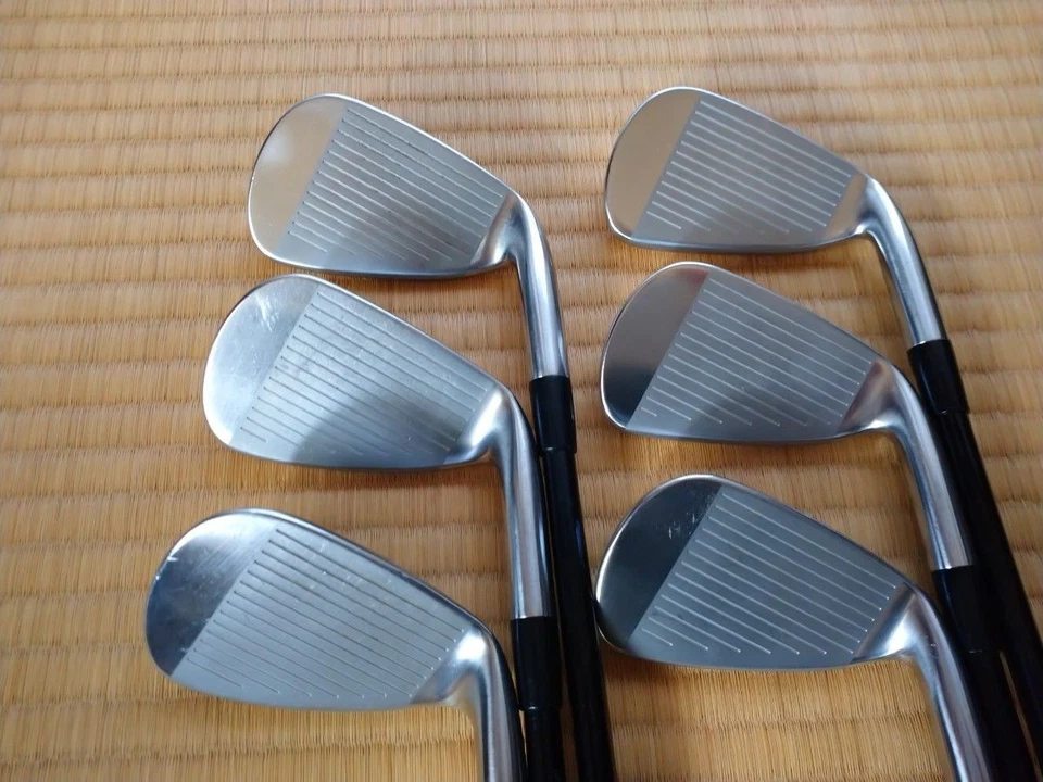 Mizuno JPX 825 FORGED Iron Set 6pc 6-Pw,Gw JPX MI200 Regular Flex Carbon LH - Image 2 of 4
