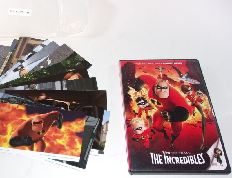 THE INCREDIBLES Press Kit 2004 * 2X CD + 22 Color Match Prints DISNEY PIXAR EPK