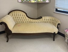 Victorian Antique Tufted Velvet Chaise Longue Ornate Wood Frame Beige