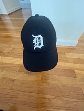 Detroit Tigers Baseball Hat /Cap Youth Adjustable New Era Fits Navy Blue