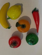 Lot Group of 6 Life Size Murano Type Art Blown Glass Fruit and Vegetables