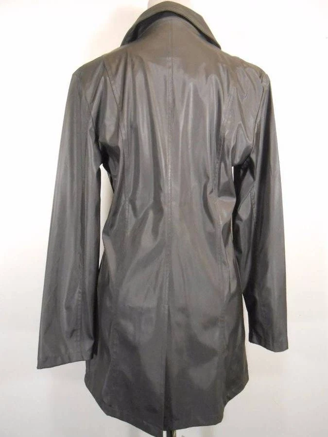 Cálida gabardina para mujer pequeña borde exterior gris manga larga ajustada con botones usada en excelente estado Foto 4 de 4