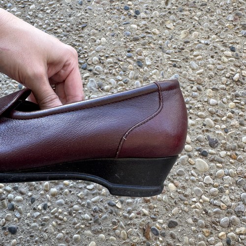 SAS Easier Slip On Loafers Women's 8.5 Antique Wine Leather Wedge Comfort Shoes - Picture 6 of 11