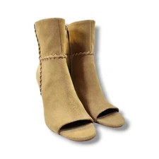 Vince Camuto Sashan Tan Suede High Heeled Zip Up Boot/Booties Women's Size 7