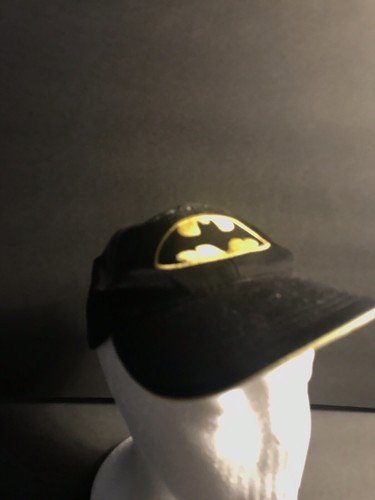 VINTAGE Youth Boys Batman Bat-signal 