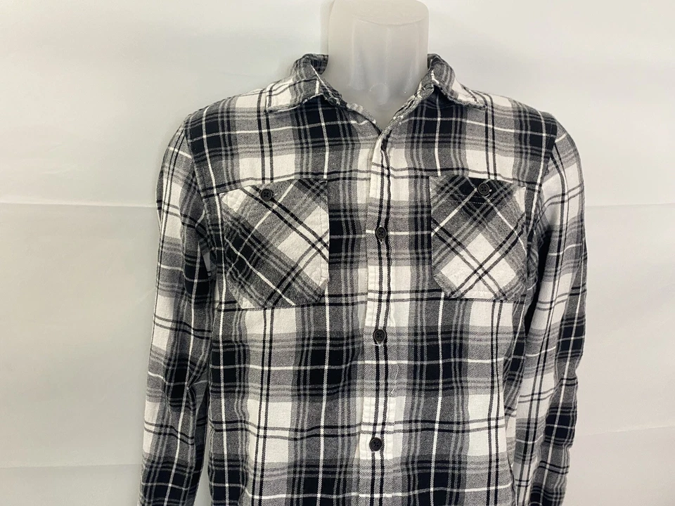 Urban Pipeline Awesomely Soft Ultimate Flannel Plaid Long Sleeve Boys XL Shirt C - Image 3 of 4