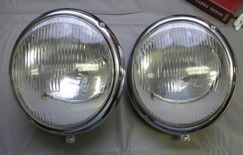 Pair of NOS Porsche 356 356A 356B 356C Hella Headlight Assemblies w/4475 Lenses
