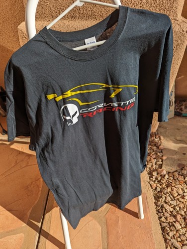 T-shirt Homme Corvette Racing - Taille XL - Marque Gildan - Occasion Bon état