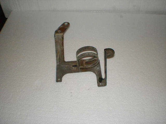 Soporte de bobina Volvo con soporte de bobina, serie 240 Turbo Foto 2 de 2